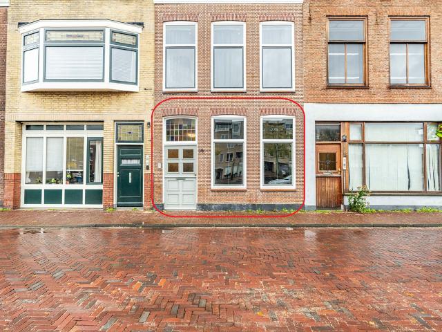 Benedenwoning te koop in Leiden, Havenwijk
