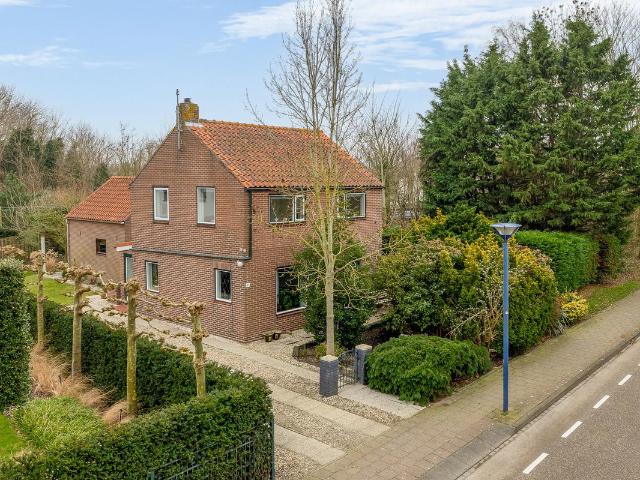 Woning te koop in Ouddorp, Zuid Holland