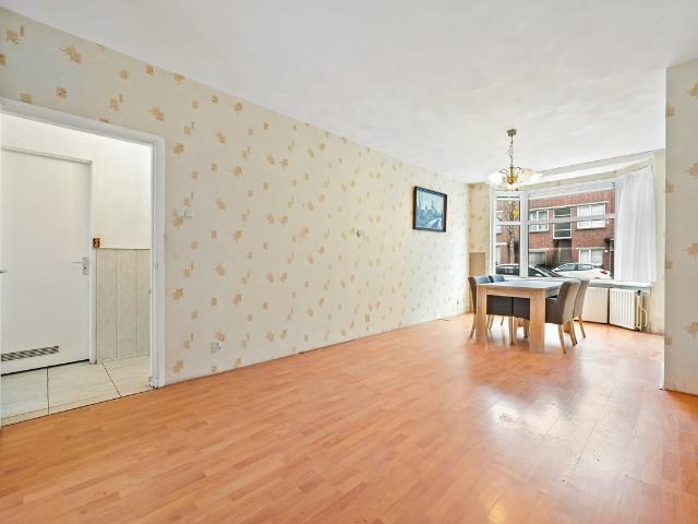 Benedenwoning te koop in Den Haag, Zuid Holland