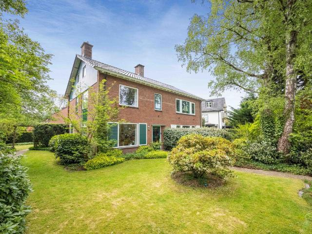 Eengezinswoning te koop in Bilthoven, Den Dolder