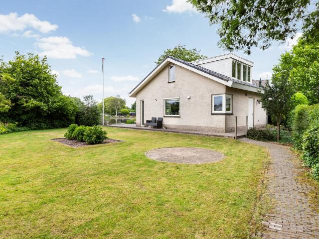Bungalow te koop in Zevenhoven, Zevenhoven
