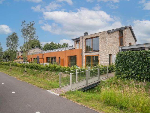 Bovenwoning te koop in Woudenberg