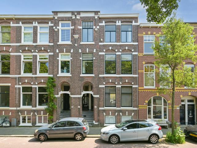 Bovenwoning te koop in 's-gravenhage, Statenkwartier