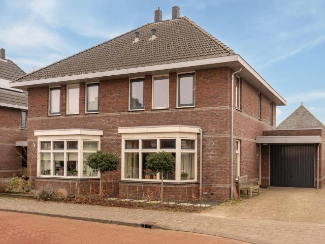 Woning te koop in Oosterblokker, Noord Holland