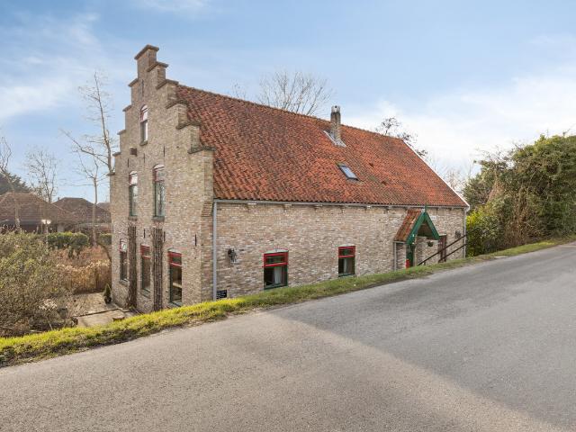 Woning te koop in Herkingen, Zuid Holland