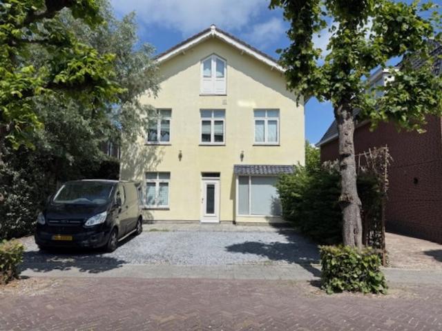 Woonboerderij te koop