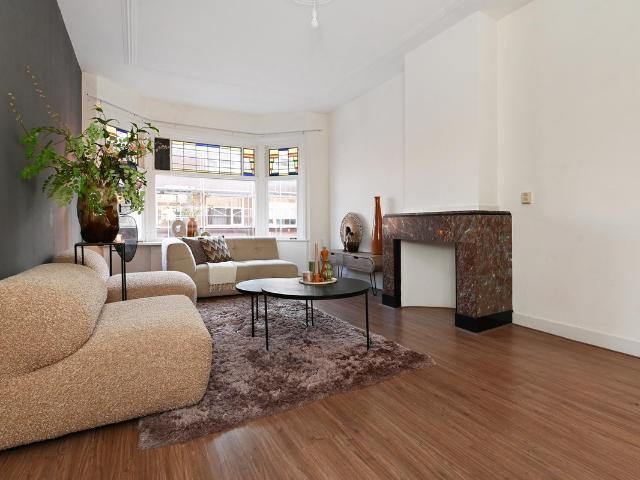 Appartement te koop in Vruchtenbuurt, Zuid Holland