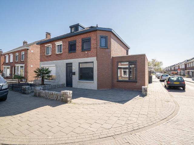 Eengezinswoning te koop in Enschede