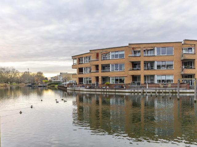 Studio te koop in Hardinxveld, Zuid Holland