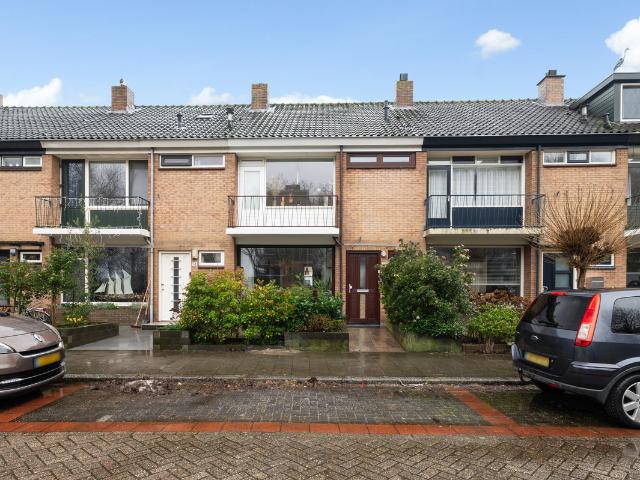Woning te koop in Planetenbuurt, Alphen Aan Den Rijn
