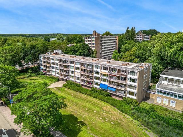 Bovenwoning te koop in Amstelveen
