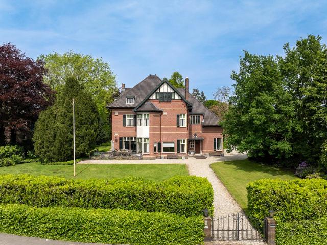 Villa te koop in Binnenstad, Noord Brabant