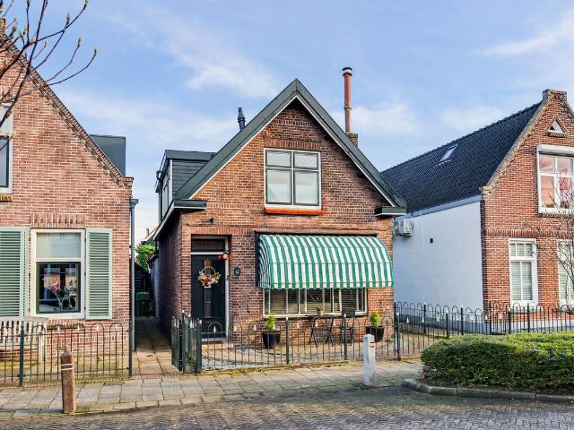 Woning te koop in Oud-beijerland, Zuid Holland