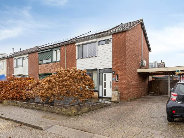 Eengezinswoning te koop in Scherpenzeel, Gelderland