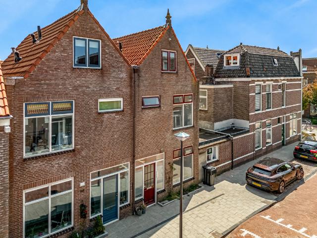 Bovenwoning te koop in Leiden, Noorderkwartier