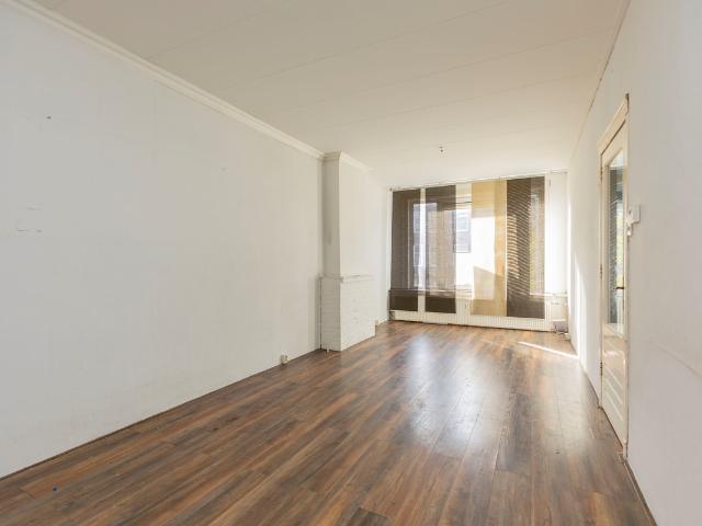 Bovenwoning te koop in Schiedam, Zuid Holland