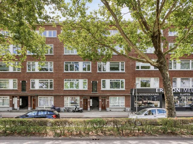 Bovenwoning te koop in Bloemhof, Rotterdam
