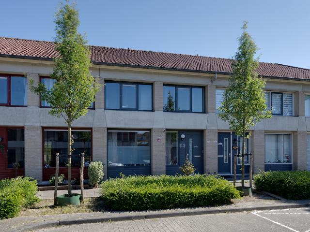 Eengezinswoning te koop in Almere, Danswijk