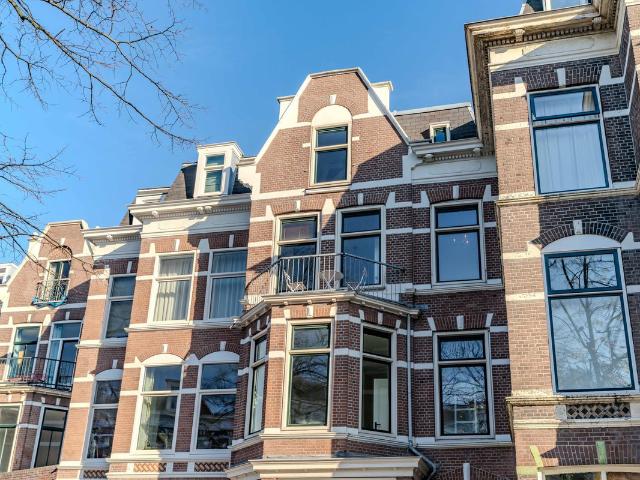 Bovenwoning te koop in Den Haag, Zuid Holland