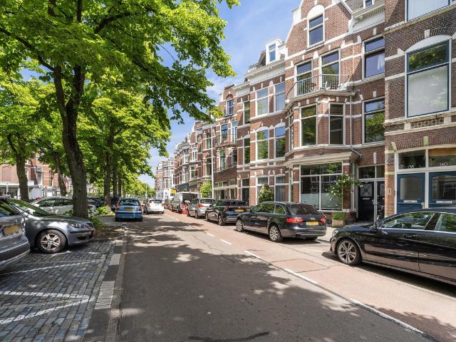 Bovenwoning te koop in 's-gravenhage, Vooruit II