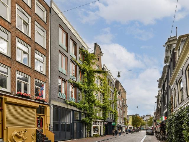 Bovenwoning te koop in Grachtengordel, Amsterdam
