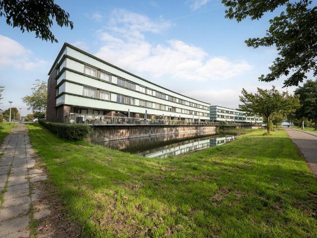 Bovenwoning te koop in Almere-haven, Flevoland