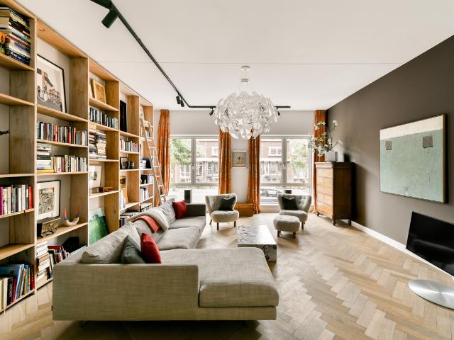 Benedenwoning te koop in Amsterdam, Revaleiland