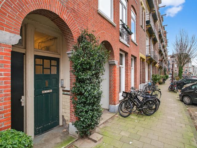 Bovenwoning te koop in West, Amsterdam