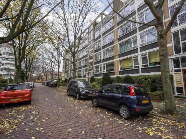 Studio te koop in Loosduinen, Den Haag