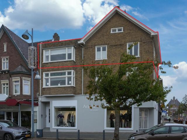 Bovenwoning te koop in Lutterade, Geleen