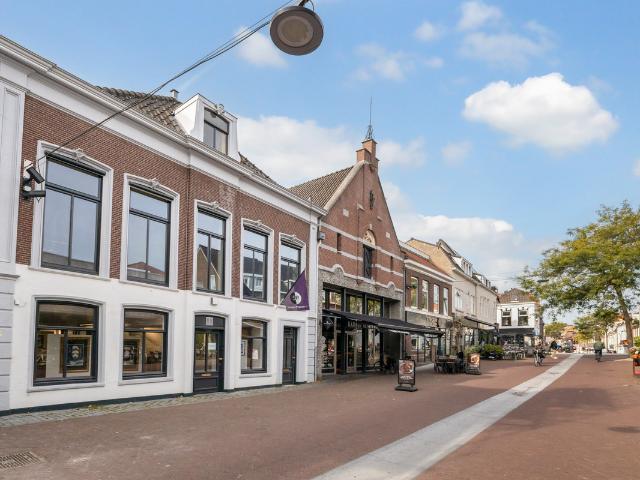 Woonboerderij te koop in Woerden, Utrecht