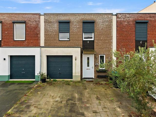 Woning te koop in Barendrecht, Zuid Holland