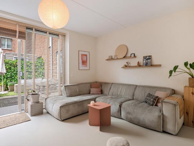 Benedenwoning te koop in Rotterdam, Feijenoord