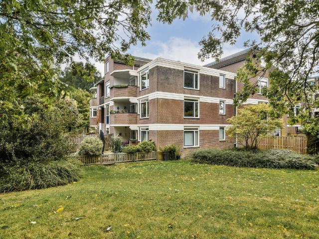 Dubbele Bovenwoning te koop in Diemen-Zuid, Diemen