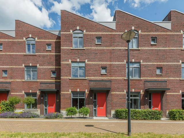 Eengezinswoning te koop in Uden