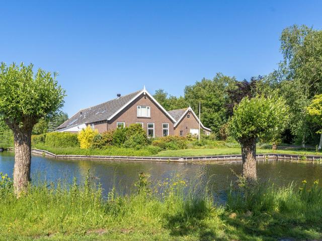 Woonboerderij te koop in Woerden, Utrecht