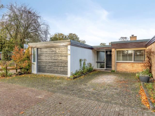 Bungalow te koop in Emmen, Drenthe