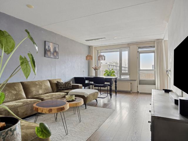 Appartement te koop in Bloemendaal, Gouda