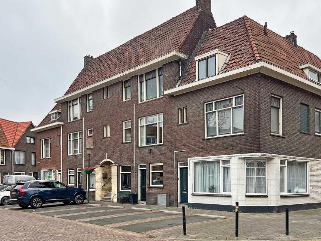 Woning te koop in Nieuw Sluis, Vlaardingen
