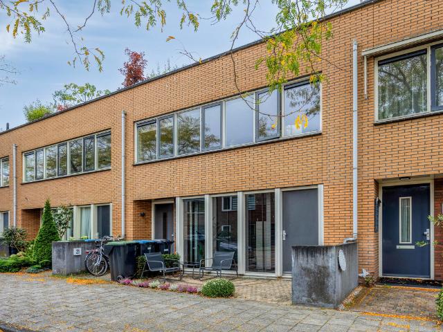 Benedenwoning te koop in Gasthuiswijk, Leiden
