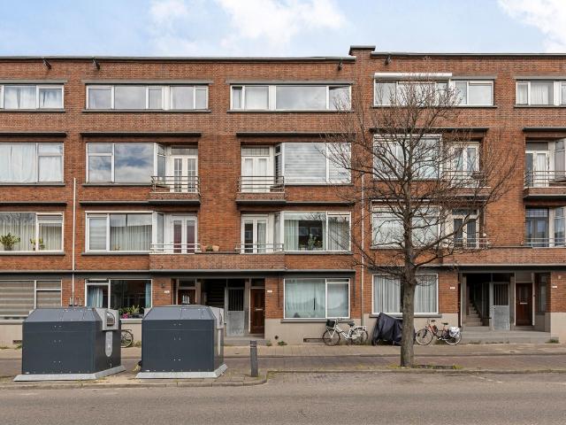 Bovenwoning te koop in Schiedam