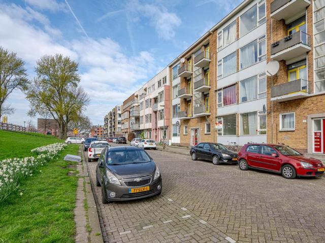 Benedenwoning te koop in Schiedam, Zuid Holland