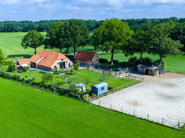 Woonboerderij te koop in Markelo