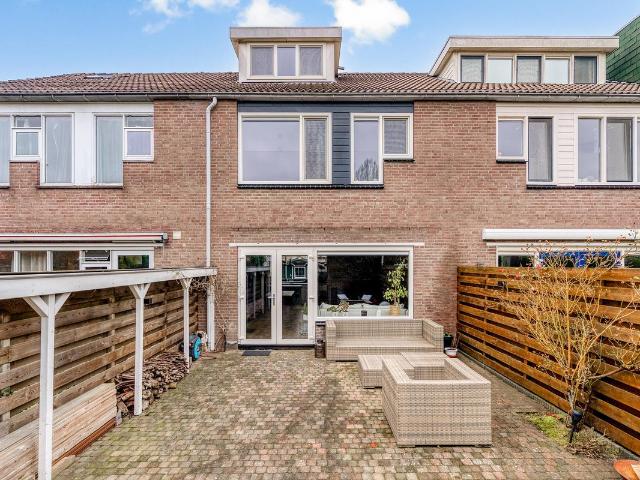 Eengezinswoning te koop in Rozengaard, Lelystad