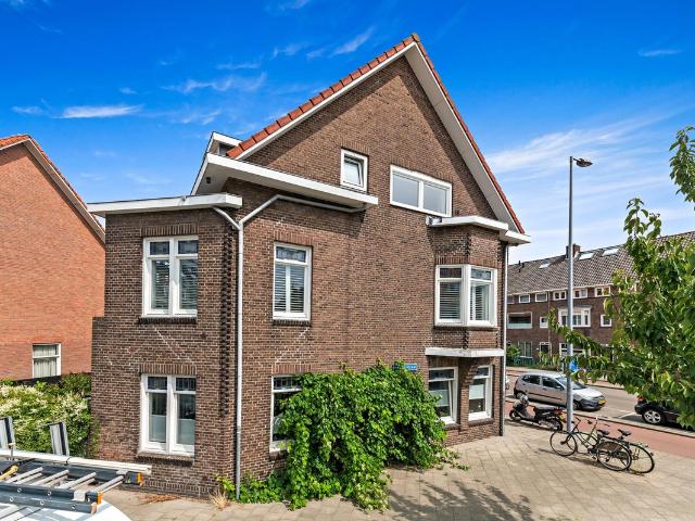 Bovenwoning te koop in Hillegersberg-Schiebroek, Rotterdam
