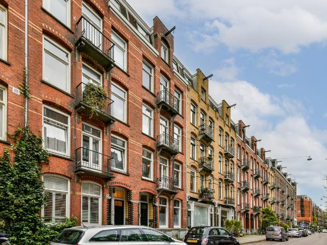 Benedenwoning te koop in Amsterdam, Noord Holland