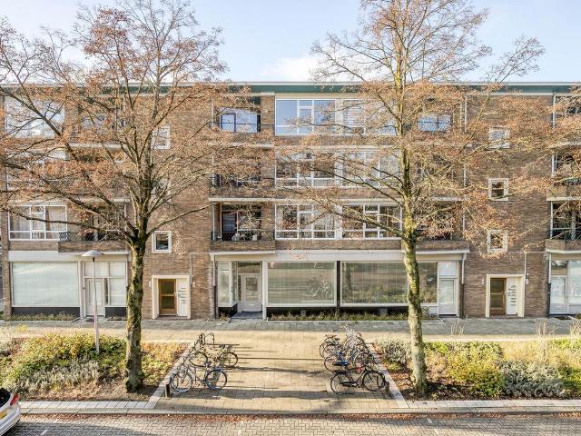 Benedenwoning te koop in Utrecht, Haarzuilens