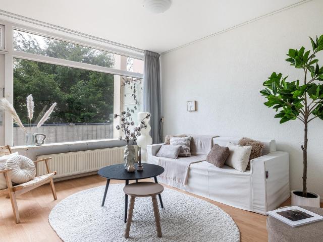 Dubbele Bovenwoning te koop in Crabbehof, Dordrecht