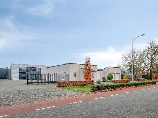 Bungalow te koop in Oss, Noord Brabant