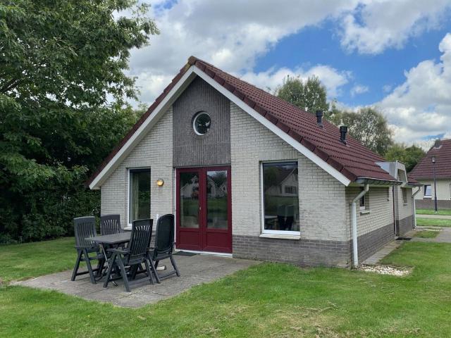 Eengezinswoning te koop in Emmen